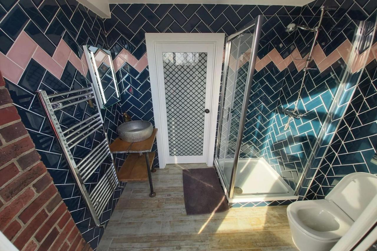 Angel Townhouse Hotel