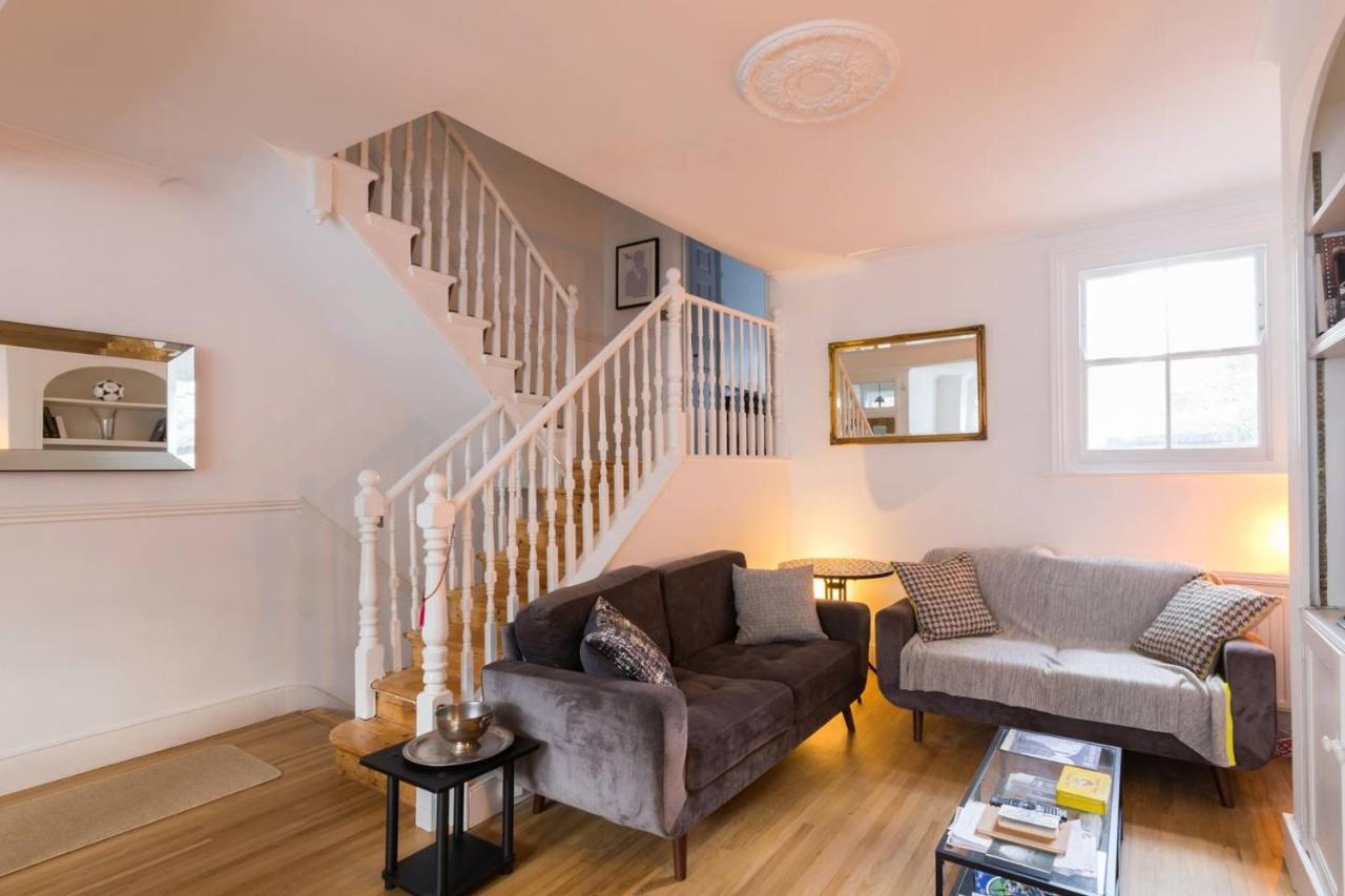 Fabulous 4-bed House In Fulham With Garden!