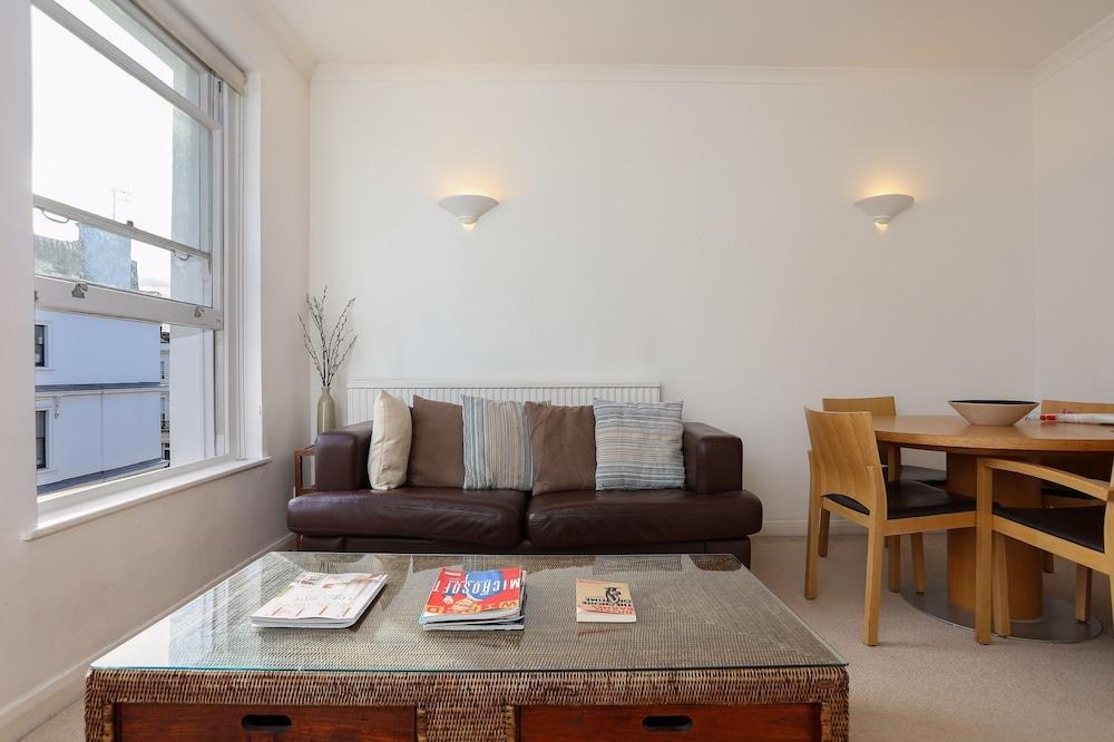1 Bedroom In Notting Hill Accommodates 2 Londres