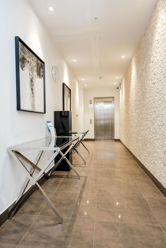 Stayinn Aldgate Hotel 4*