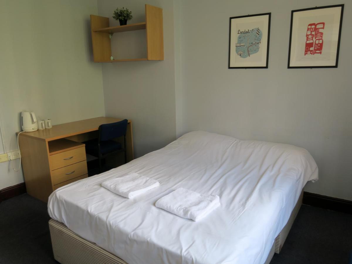 Albergue Continental *