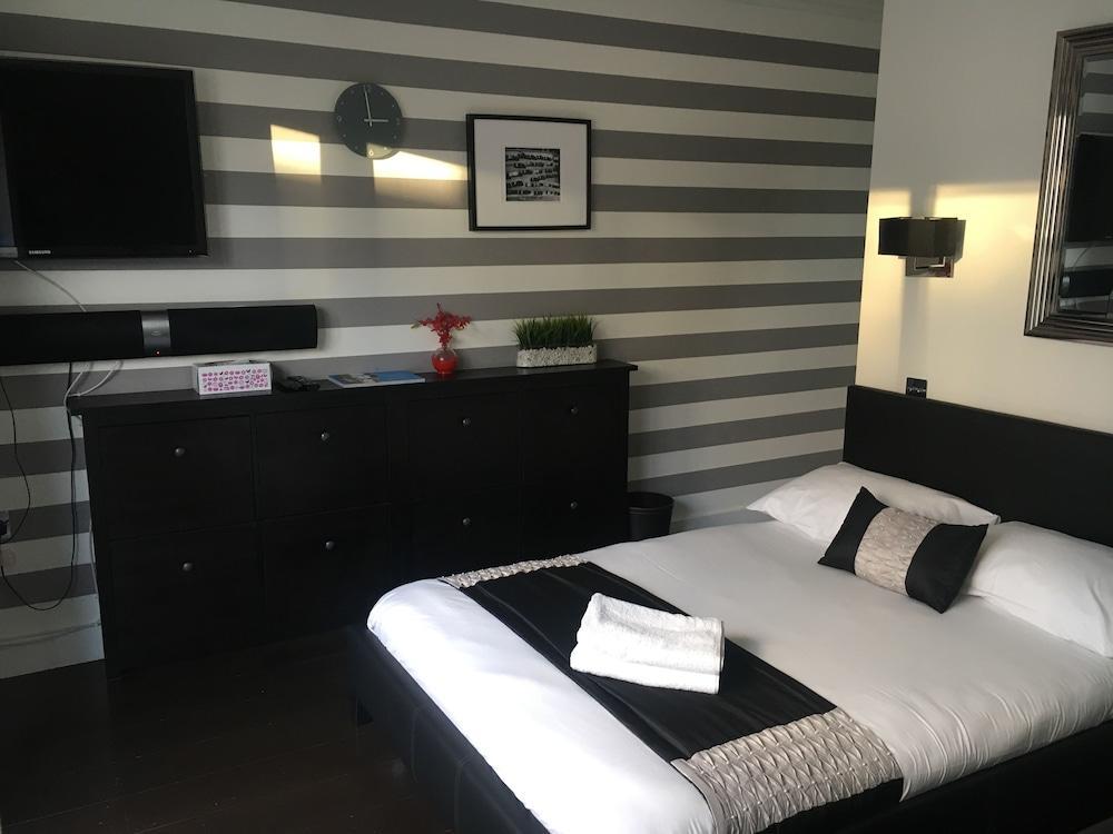 Guest house Islington Serviced
