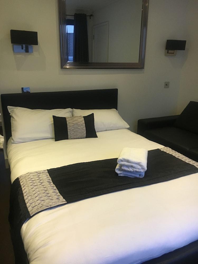 Islington Serviced Guest house London